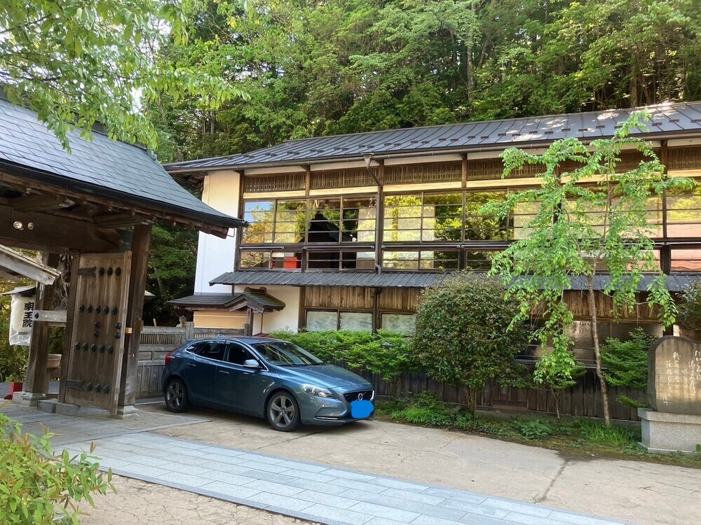 屋根重ね葺工事